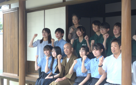 俳句甲子園全国大会の県内出場校壮行会